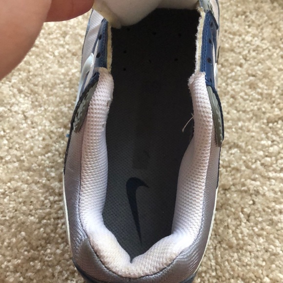 Nike Shoes - Picture 5 of 6